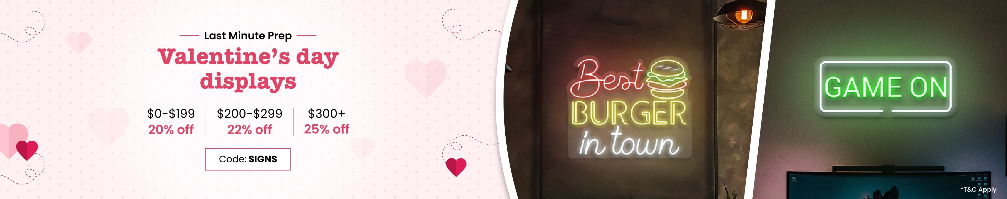 Last Minute Prep Valentines Day Displays _C4_B1_0402-0902