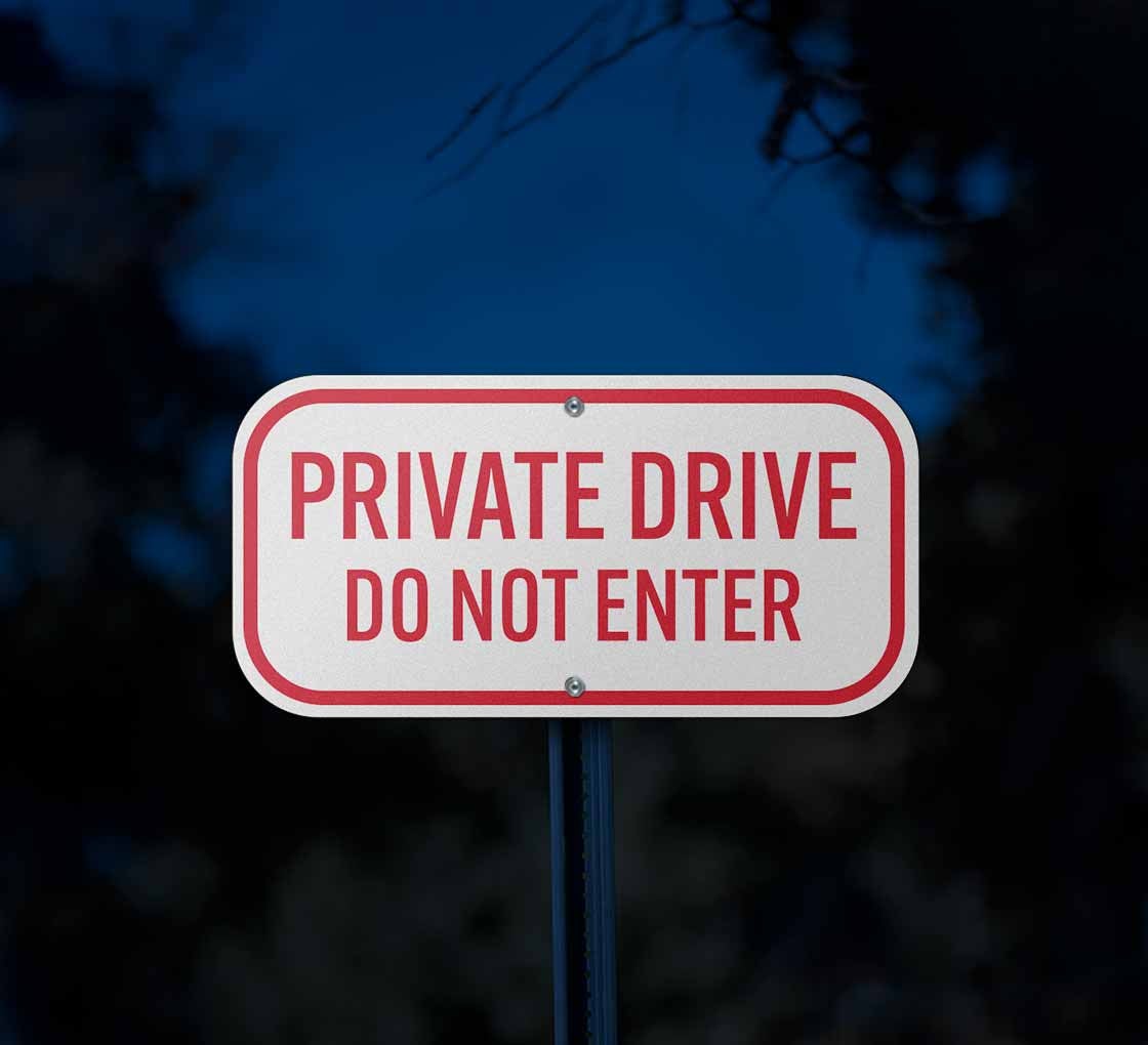 Private Drive Do Not Enter Aluminum Sign (Reflective), image size:1120x1020