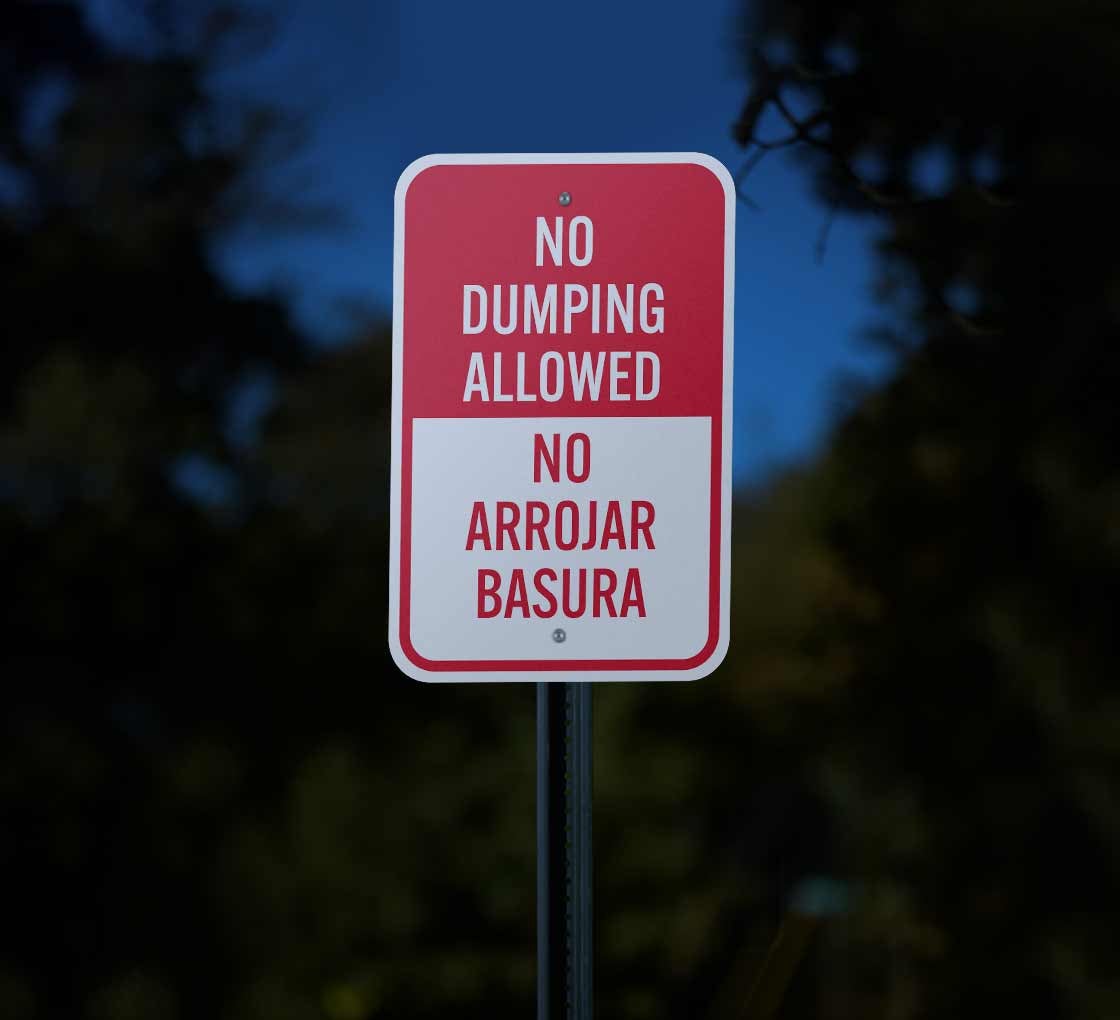 Bilingual No Dumping Allowed Aluminum Sign (Reflective)